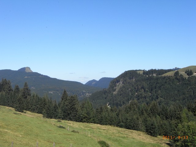 AbfahrtZielmitBlickzumFaistenauerSchafberg